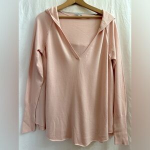 EUC Lemón Hooded Sweater Pink Oversized Split Back Thin Knit Cashmere Blend Sz M